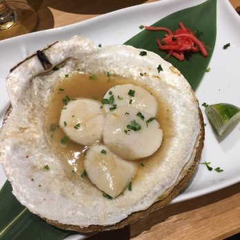 Hopstix - Fresh scallop served with Himalayan sea salt - Breweries Near Me - Chamblee, Georgia