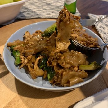 Thai Paradise - Pad See Ew - Thai Near Me - Severna Park, Maryland Thai Paradise - Pad See Ew - Thai Near Me - Severna Park, Maryland