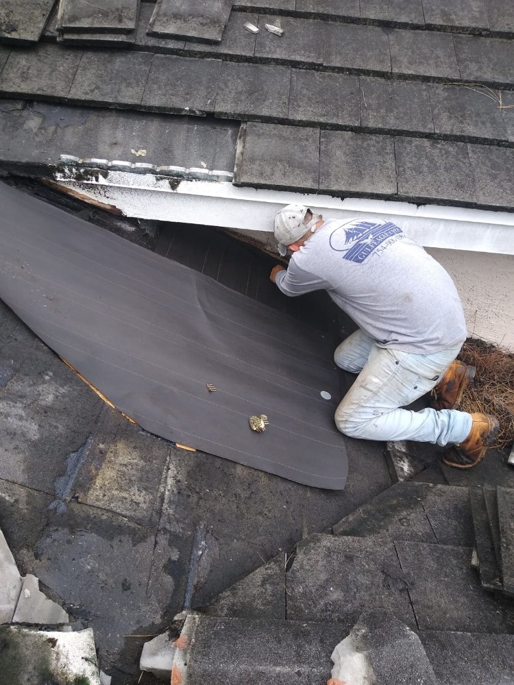 Slide of M G Construction Group