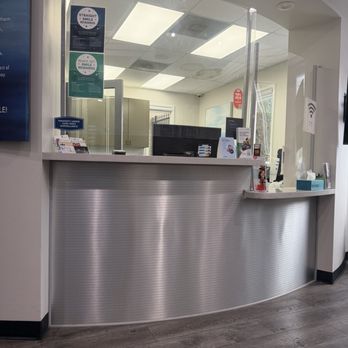 TLC for Smiles - Chatsworth - Beautiful entry and reception desk - Orthodontists Near Me - Chatsworth, California TLC for Smiles - Chatsworth - Beautiful entry and reception desk - Orthodontists Near Me - Chatsworth, California