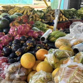Hilo Farmer's Market - Farmers Market Near Me - Hilo, Hawaii Hilo Farmer's Market - Farmers Market Near Me - Hilo, Hawaii