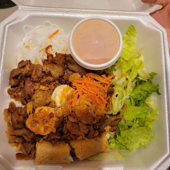 District 7 Pho - Bun Cha was okay but overpriced. - Vietnamese Near Me - Las Vegas, Nevada District 7 Pho - Bun Cha was okay but overpriced. - Vietnamese Near Me - Las Vegas, Nevada