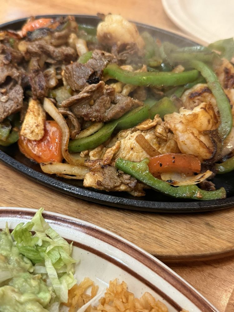 Food from Takeiros Mex-Food