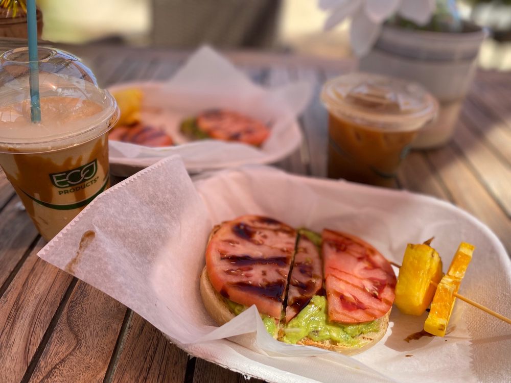Patrona Coastal Café Image