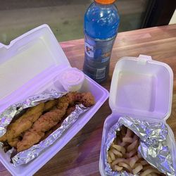 Bovas Market & Grill - Chicken tenders and Curly fries