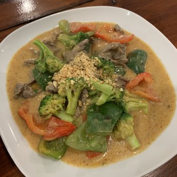 Mimo Thai Kitchen - Penang beef curry - Thai Near Me - Waterloo, Ontario Mimo Thai Kitchen - Penang beef curry - Thai Near Me - Waterloo, Ontario