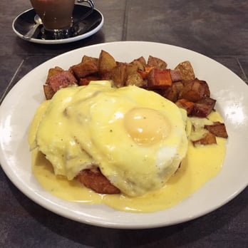 Drip Cafe - Scrapple Eggs Benedict - Coffee & Tea Near Me - Hockessin, Delaware