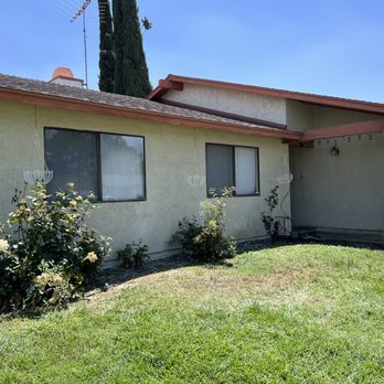 The Stucco guys - Siding was removed on front of house and replaced with stucco to match existing - Stucco Services Near Me The Stucco guys - Siding was removed on front of house and replaced with stucco to match existing - Stucco Services Near Me