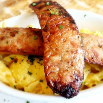 Starling Diner - Sausage with scrambled eggs. The sausage is absolutely delicious. They must try. - New American Near Me - Long Beach, California