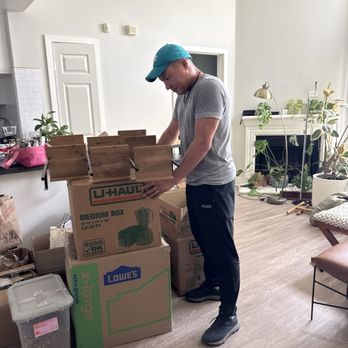 KWIK Moving - Movers Near Me - Marina Del Rey, California KWIK Moving - Movers Near Me - Marina Del Rey, California