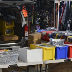 Nate's Swap Shop - Bargain gloces