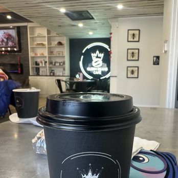 Queen Beans Cafe - Coffee & Tea Near Me - Coraopolis, Pennsylvania