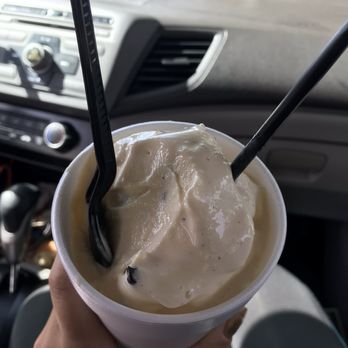 Nemo's - Yummy get in my belly shake! - Fast Food Near Me - Escalante, Utah