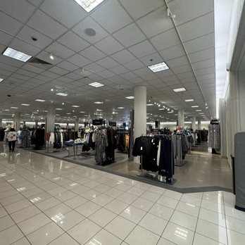 Nordstrom Barton Creek Square - Department Stores Near Me - Austin, Texas Nordstrom Barton Creek Square - Department Stores Near Me - Austin, Texas