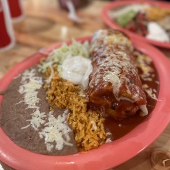 Taquitos Jalisco - Chicken Burrito - Mexican Near Me - Mesa, Arizona Taquitos Jalisco - Chicken Burrito - Mexican Near Me - Mesa, Arizona