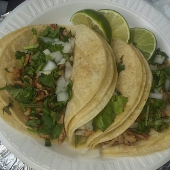 El Sol de Cholula - Huge carnitas tacos ($2.50 ea) - Mexican Near Me - Brooklyn, New York