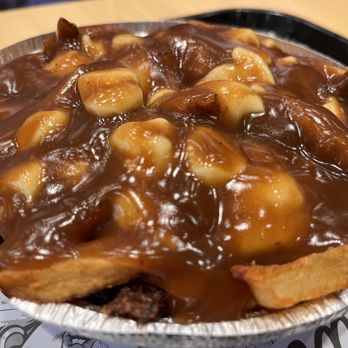 Billy K's - West Island - Regular sized fringle poutine. - Burgers Near Me - Pointe-Claire, Quebec Billy K's - West Island - Regular sized fringle poutine. - Burgers Near Me - Pointe-Claire, Quebec