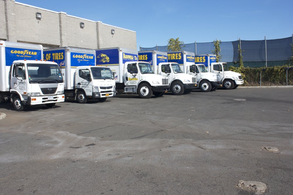 BARNWELL HOUSE OF TIRES Updated July 2024 1260 Wellwood Ave, West