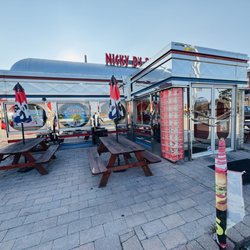 Nicky D’s Burgerz - Outside of building.
