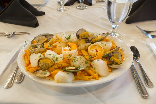 Anthony's Lounge & Ristorante by null