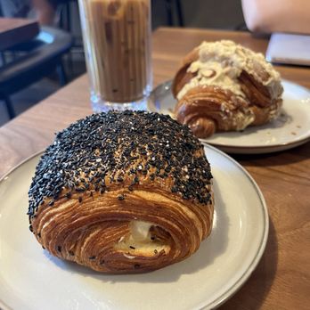 Loop Espresso Club - Everything croissant with cream cheese & jalapeño, almond croissant, Vietnamese iced coffee - Coffee & Tea Near Me - Los Angeles, California Loop Espresso Club - Everything croissant with cream cheese & jalapeño, almond croissant, Vietnamese iced coffee - Coffee & Tea Near Me - Los Angeles, California
