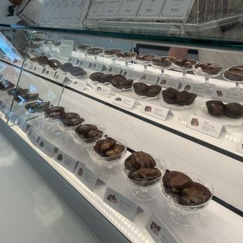 See's Candies - Candy Stores Near Me - Fountain Valley, California See's Candies - Candy Stores Near Me - Fountain Valley, California