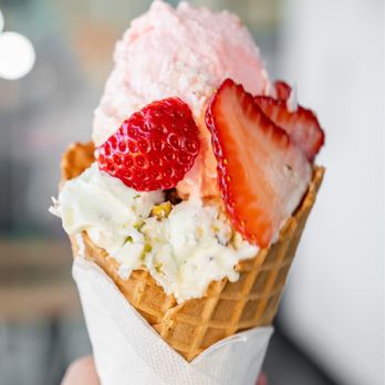 La Paleta - Rose and cheese ice cream! - Ice Cream & Frozen Yogurt Near Me - Las Vegas, Nevada La Paleta - Rose and cheese ice cream! - Ice Cream & Frozen Yogurt Near Me - Las Vegas, Nevada