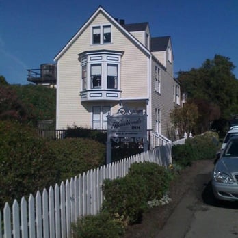 Headlands Inn Bed & Breakfast - Bed & Breakfast Near Me - Mendocino, California