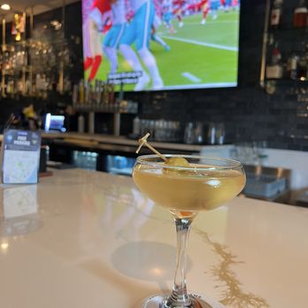 Birdies - Dirty Martini - Sports Bars Near Me - West Sacramento, California Birdies - Dirty Martini - Sports Bars Near Me - West Sacramento, California