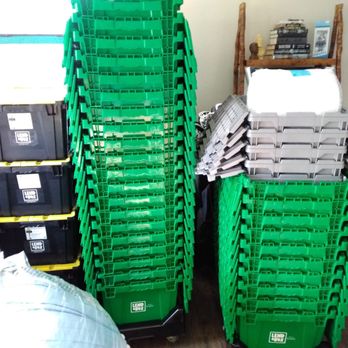 Lend A Box - Rent-a-Box rental bins are delivered in organized towers with a dolly for easy packing and easy moving! - Movers Near Me - Arlington, Virginia Lend A Box - Rent-a-Box rental bins are delivered in organized towers with a dolly for easy packing and easy moving! - Movers Near Me - Arlington, Virginia