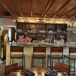 Otto's - Great bar
