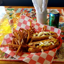 Good dogs real good. Good dogs real good.