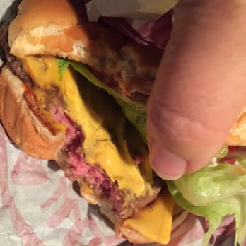 Wendy's - I feel sick! - Burgers Near Me - Troy, Michigan Wendy's - I feel sick! - Burgers Near Me - Troy, Michigan