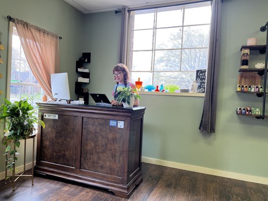 THE ZEN DEN HAIR STUDIO - Updated January 2025 - 12 Photos - 2000