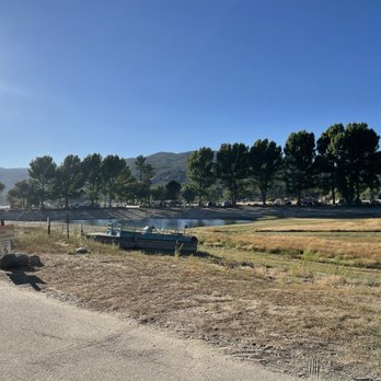 Lake Hemet - View of lake, water levels way down - Campgrounds Near Me - Mountain Center, California Lake Hemet - View of lake, water levels way down - Campgrounds Near Me - Mountain Center, California
