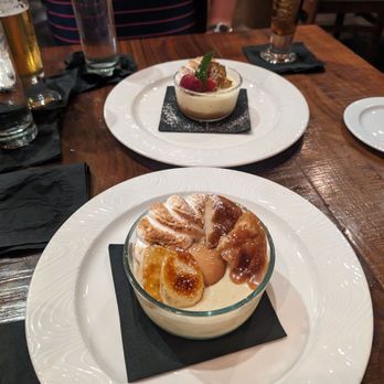 Soco Thornton Park - Banana Bread Pudding and Keylime Cheesecake - Southern Near Me - Orlando, Florida Soco Thornton Park - Banana Bread Pudding and Keylime Cheesecake - Southern Near Me - Orlando, Florida