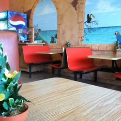 Burrito Express - Dining room