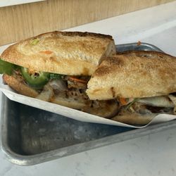 Anesso - Banh Mi with pork.