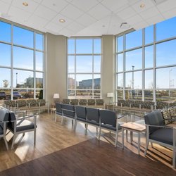 Silver Cross Surgery Center - Waiting room
