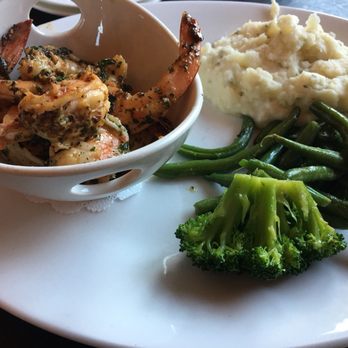 Sportsman's Lodge - Prawns - Sports Bars Near Me - Ennis, Montana Sportsman's Lodge - Prawns - Sports Bars Near Me - Ennis, Montana