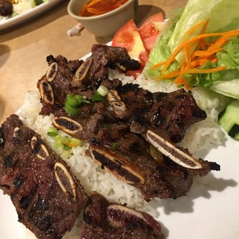 Pho Pasteur - Grilled beef short rib on rice; average. - Vietnamese Near Me - Boston, Massachusetts