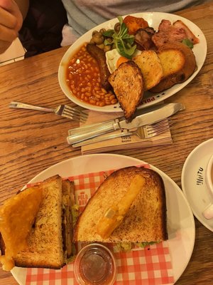 Polo Bar - 24 Hour Great British Cafe by null