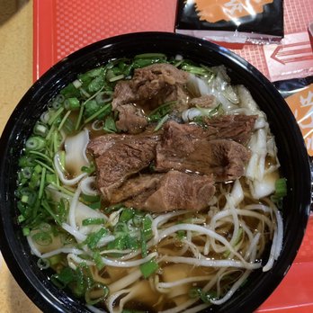 Chef Rong Noodle House - Beef noodles without spicy tooo salty - Chinese Near Me - Burnaby, British Columbia