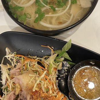 Soufend Cafe & Eatery - Vietnamese Duck Vermicelli Soup - Cafes Near Me - Seattle, Washington