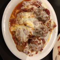 Vivaldi's Pizzeria - Chicken parmigana with meatballs and cheese overall