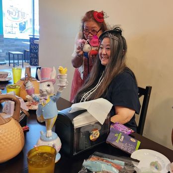 Lil T Cup Cafe - Nadine and Donna - Coffee & Tea Near Me - Aiea, Hawaii Lil T Cup Cafe - Nadine and Donna - Coffee & Tea Near Me - Aiea, Hawaii