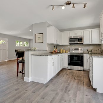 GO Properties - a kitchen and dining room - General Contractors Near Me - Collegeville, Pennsylvania GO Properties - a kitchen and dining room - General Contractors Near Me - Collegeville, Pennsylvania