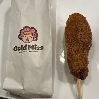 Goldmiss - Donuts Near Me - Edison, New Jersey Goldmiss - Donuts Near Me - Edison, New Jersey