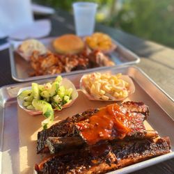 Rocklands Barbeque and Grilling- Arlington - Mixed Rib Platter | Instagram: GaoGirlsGrubbin