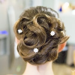 Flower girl hair!
